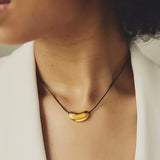 Naszyjnik BEANS z zawieszką 2 cm, pozłacaną 24k złotem.