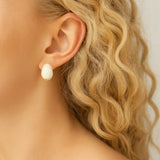 Kolczyki Tears mini z emalią Creme 1 cm